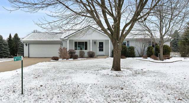 Photo of W7728 Patchin Rd, Pardeeville, WI 53954
