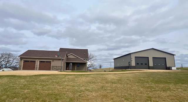 Photo of 4775 Antoine Rd, Mineral Point, WI 53565