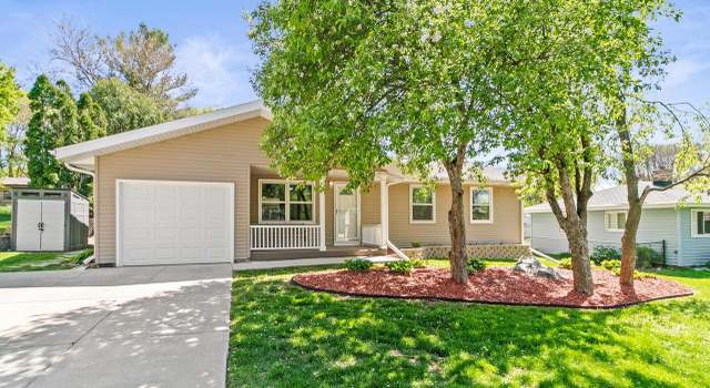 Photo of 5017 Piccadilly Dr, Madison, WI 53714