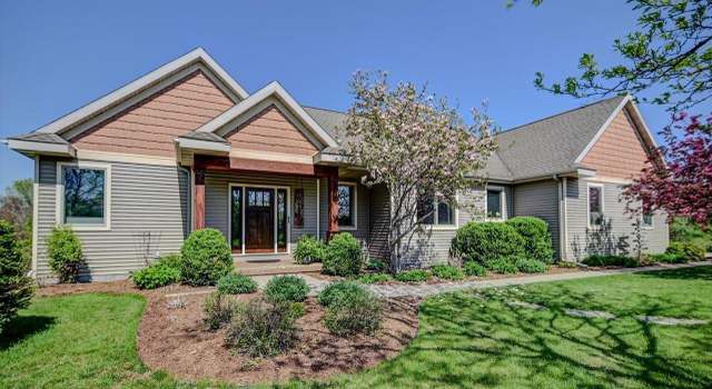 Photo of W6832 Farmers Grove Rd, Monticello, WI 53570