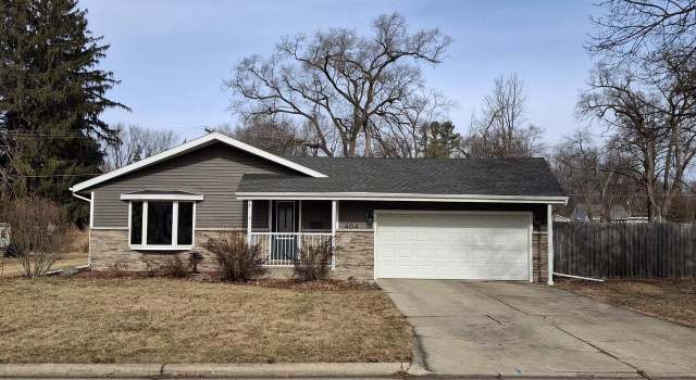 Photo of 464 W Church St, Evansville, WI 53536