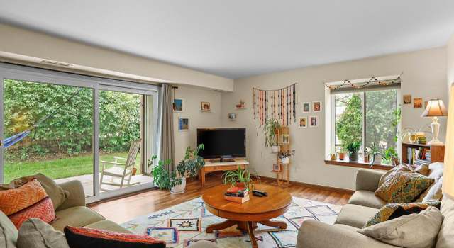 Photo of 2827 Century Harbor Rd #2, Middleton, WI 53562