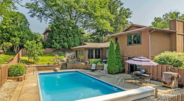 Photo of 3402 Selleck Ln, Middleton, WI 53562