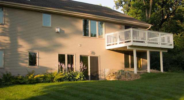 Photo of 9 Horned Owl Ct, Madison, WI 53718