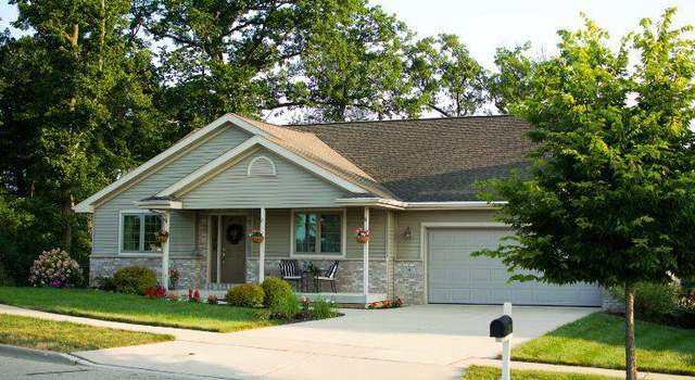 Photo of 9 Horned Owl Ct, Madison, WI 53718
