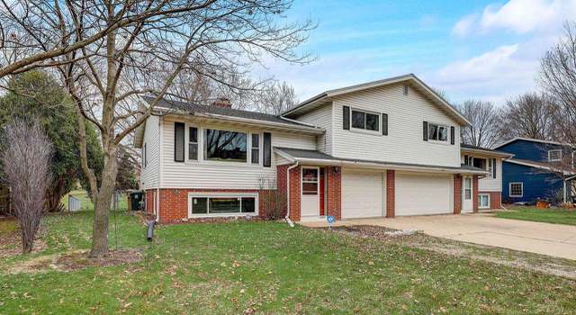Photo of 2999 Todd Dr, Madison, WI 53713