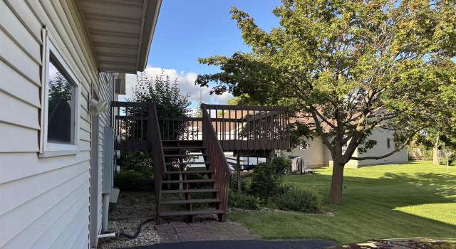 Photo of 123 White Tail Dr #4, Sun Prairie, WI 53590