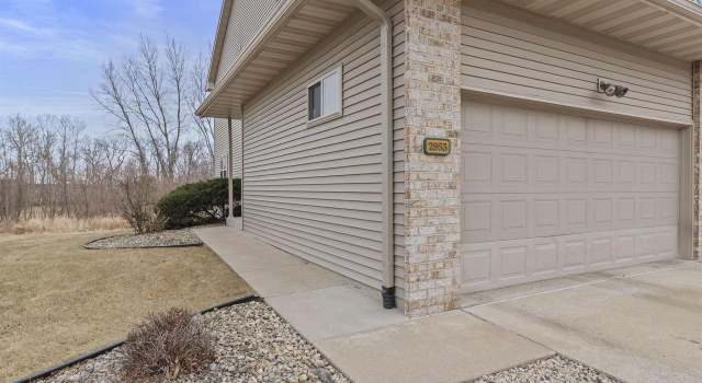 Photo of 2953 Kentville Dr, Sun Prairie, WI 53590