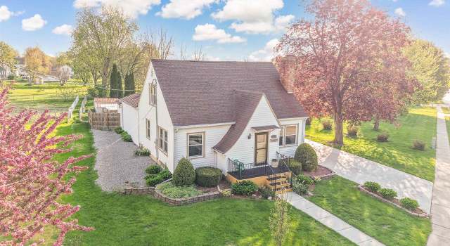 Photo of 204 Jackson St, Reeseville, WI 53579