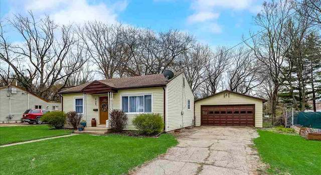 Photo of 929 Blaine Dr, Madison, WI 53704