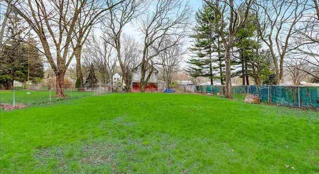 Photo of 929 Blaine Dr, Madison, WI 53704