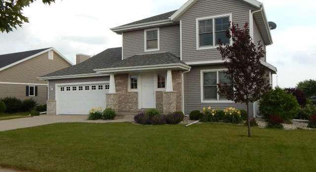 Photo of 5177 Nannyberry Dr, Fitchburg, WI 53711