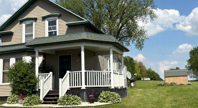 Photo of 128 East St, Bloomington, WI 53817