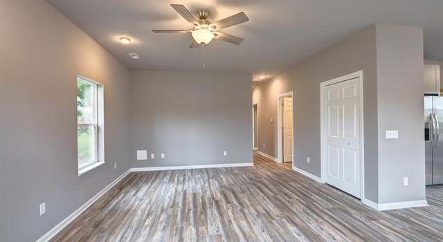 Photo of 331 S Crosby Ave, Janesville, WI 53548