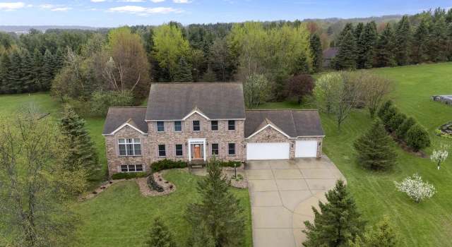 Photo of 7531 Fallen Oak Dr, Verona, WI 53593