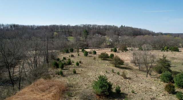 Photo of 306 Oak St, Rock Springs, WI 53961