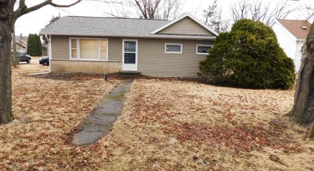 Photo of 32881 1st St, Gotham, WI 53540
