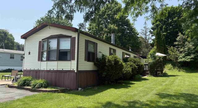 Photo of 49 Fawn Dr, Wisconsin Dells, WI 53913