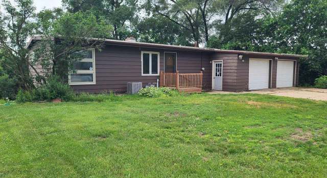 Photo of 305 Morton St, Pardeeville, WI 53954