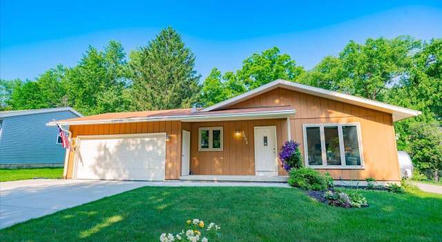 Photo of 2602 Sara Rd, Madison, WI 53711