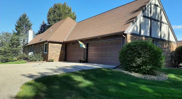 Photo of 54 Golf Course Rd, Madison, WI 53704