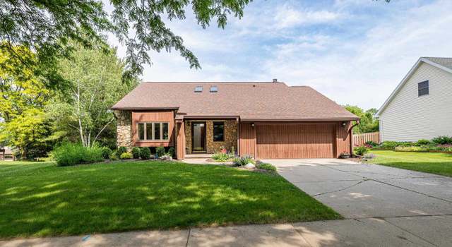 Photo of 1217 Muirfield Ct, Middleton, WI 53562