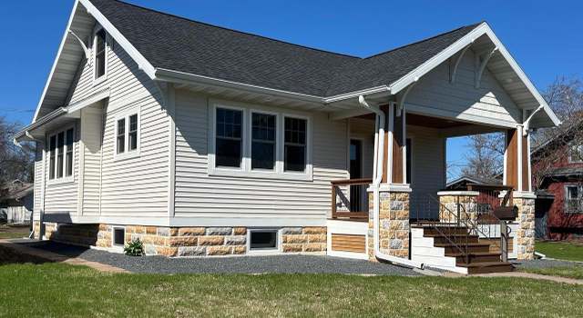 Photo of 1019 Ellis Ave, Ashland, WI 54806