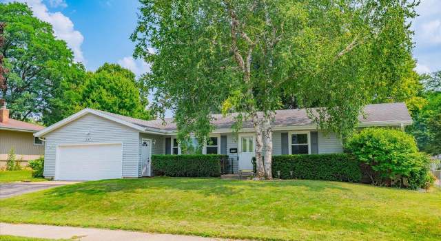 Photo of 1117 Amsterdam Ave, Madison, WI 53716