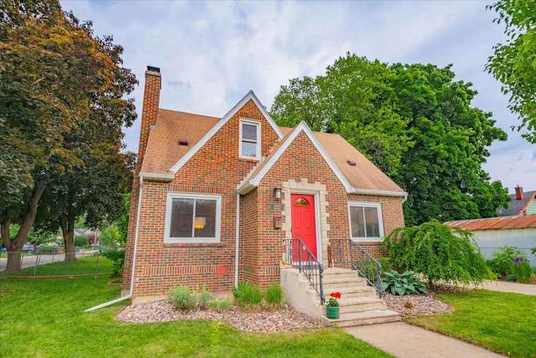 Photo of 222 Kedzie St Madison, WI 53704