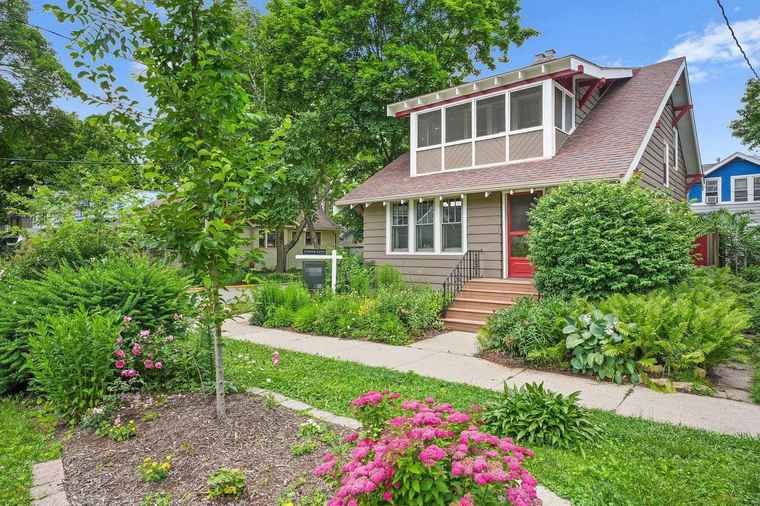 Photo of 1228 Vilas Ave Madison, WI 53715