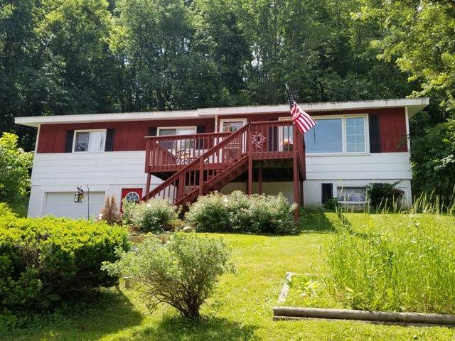 Rock Springs Wi >> 405 W Broadway Rock Springs Wi 53961 Mls 1834547 Redfin Rock Springs Wi >> 405 W Broadway Rock Springs Wi 53961 Mls 1834547 Redfin