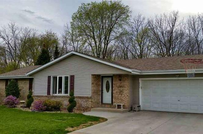 2770 S Hart Rd Beloit Wi 53511 Mls 1745277 Redfin