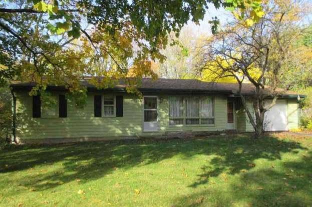 2552 Highcrest Rd Beloit Wi 53511 Mls 1730288 Redfin