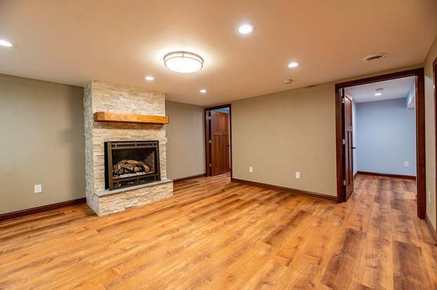1039 Sentinel Dr Janesville Wi 53546 Mls 1867330 Redfin 1039 Sentinel Dr Janesville Wi 53546