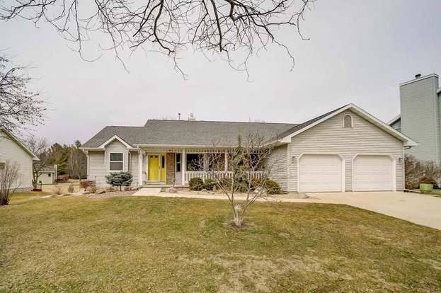 311 Forreston Dr Cottage Grove Wi 53527 Mls 1824379 Redfin