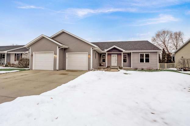 4242 Fox Hills Ct, Janesville, WI 53546 | MLS# 1970784 | Redfin