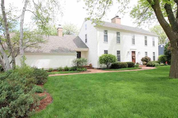 2515 Chickasaw Dr Janesville Wi 53545 Mls 1830713 Redfin