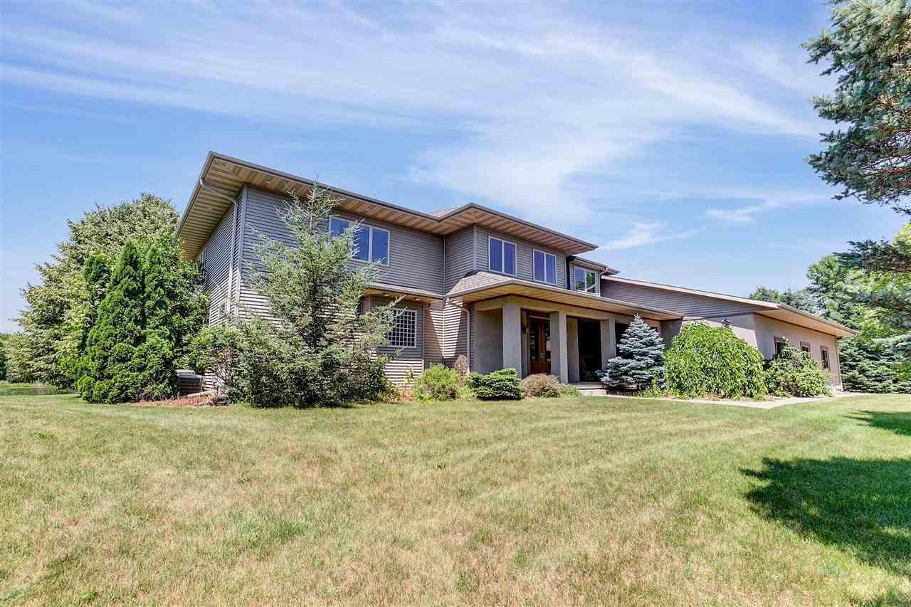 1553 W Frontier Rd, Little Suamico, WI 54141 Redfin