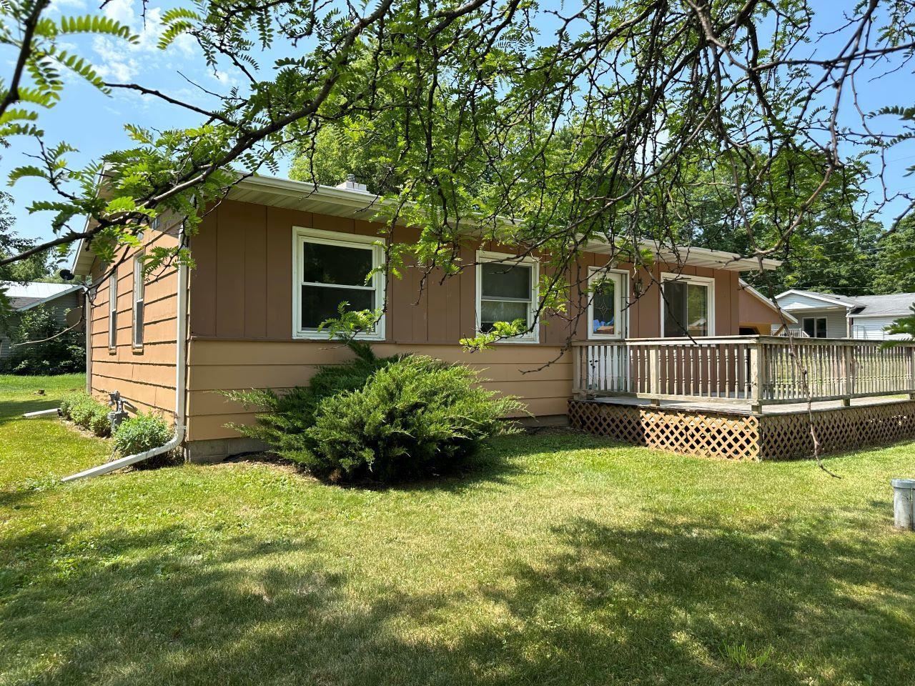 E9475 Meadow Ln, Clintonville, WI 54929 MLS 50277711 Redfin