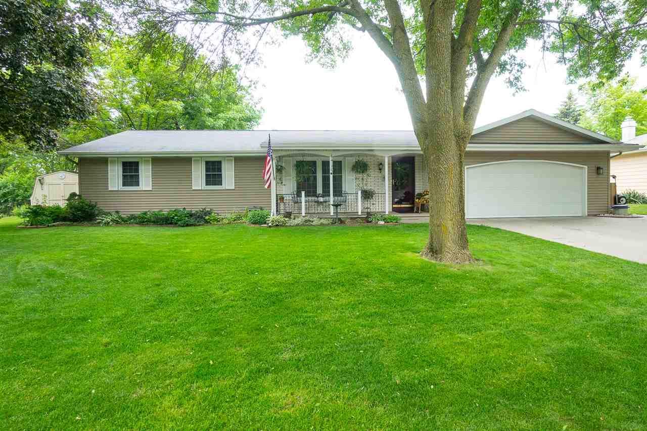 841 E Apple Tree Ln, Appleton, WI 54911 MLS 50165811 Redfin