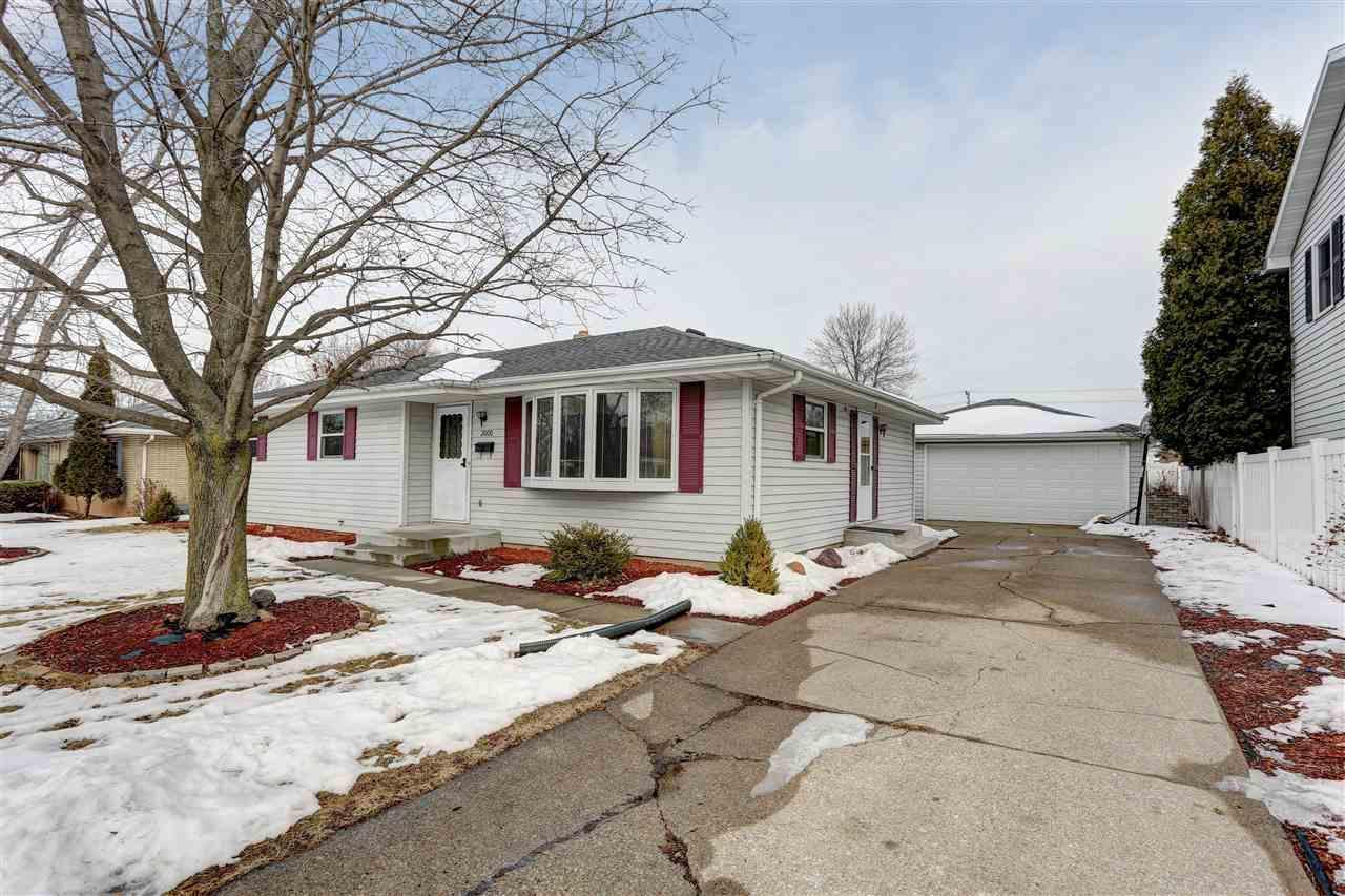 1809 Welhouse Dr, Kaukauna, WI 54130