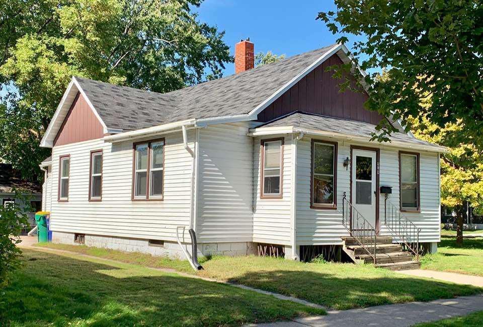 519 N Maple St, Green Bay, WI 54303 | MLS# 50211977 | Redfin