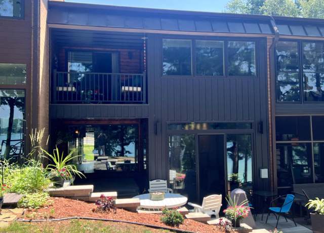 Property at E1280 County Road Q, Waupaca, WI 54981, 3 beds, 1.5 baths