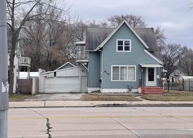 Property at 1482 University Ave, Green Bay, WI 54302, 4 beds, 2 baths