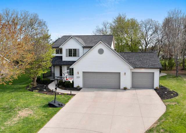 Property at 201 Riva Ridge Ln, Neenah, WI 54956, 4 beds, 3.5 baths