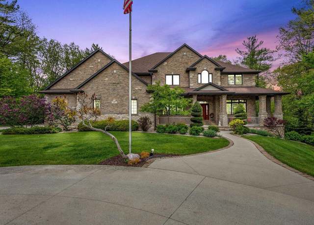 Property at 3343 Indigo Bluff Ct, Green Bay, WI 54311, 5 beds, 5.5 baths