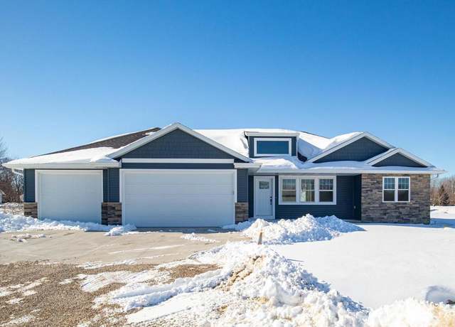 Property at 3767 Pierce Ln, Oshkosh, WI 54904, 3 beds, 2 baths