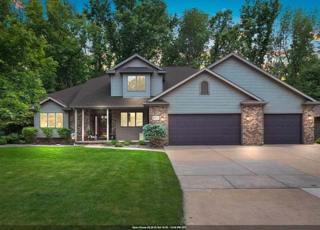 Property at 2510 Hillside Heights Dr, Green Bay, WI 54311, 4 beds, 3 baths