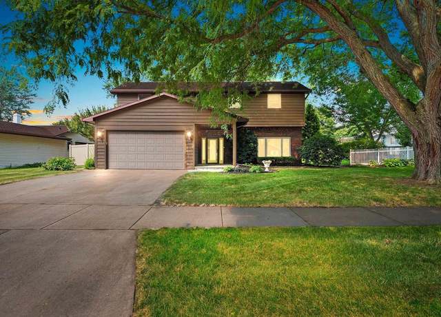 Property at 3547 N Windward Ln, Appleton, WI 54911, 3 beds, 2.5 baths