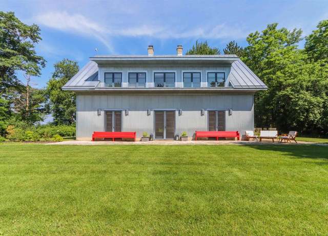 Property at 1128 Taylor Rd, Amherst Jct, WI 54407, 3 beds, 2.5 baths